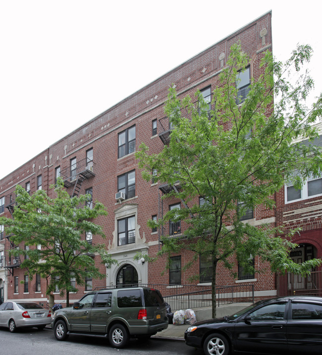 348 Sumpter St in Brooklyn, NY - Building Photo - Building Photo