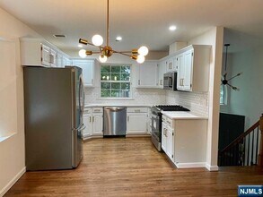 7 High St in Ridgewood, NJ - Building Photo - Building Photo
