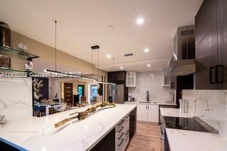 12330 Griffing Blvd in North Miami, FL - Building Photo - Building Photo