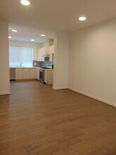 1406 159th Pl NE in Bellevue, WA - Building Photo - Building Photo