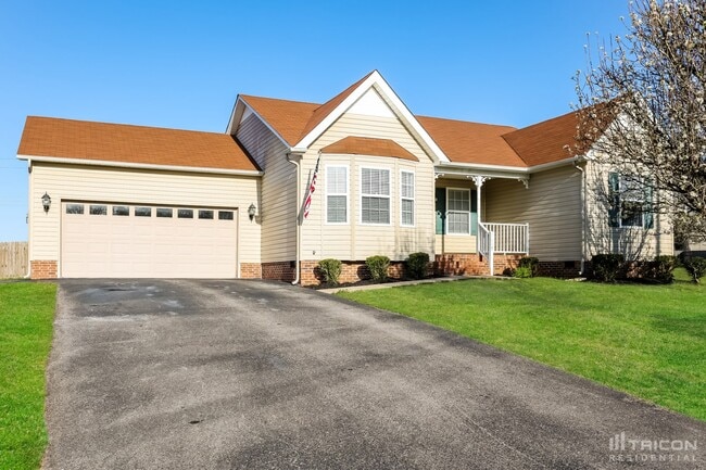 property at 1605 Mary Ct