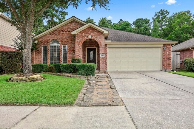 21803 Whispering Forest Dr in Kingwood, TX - Foto de edificio - Building Photo