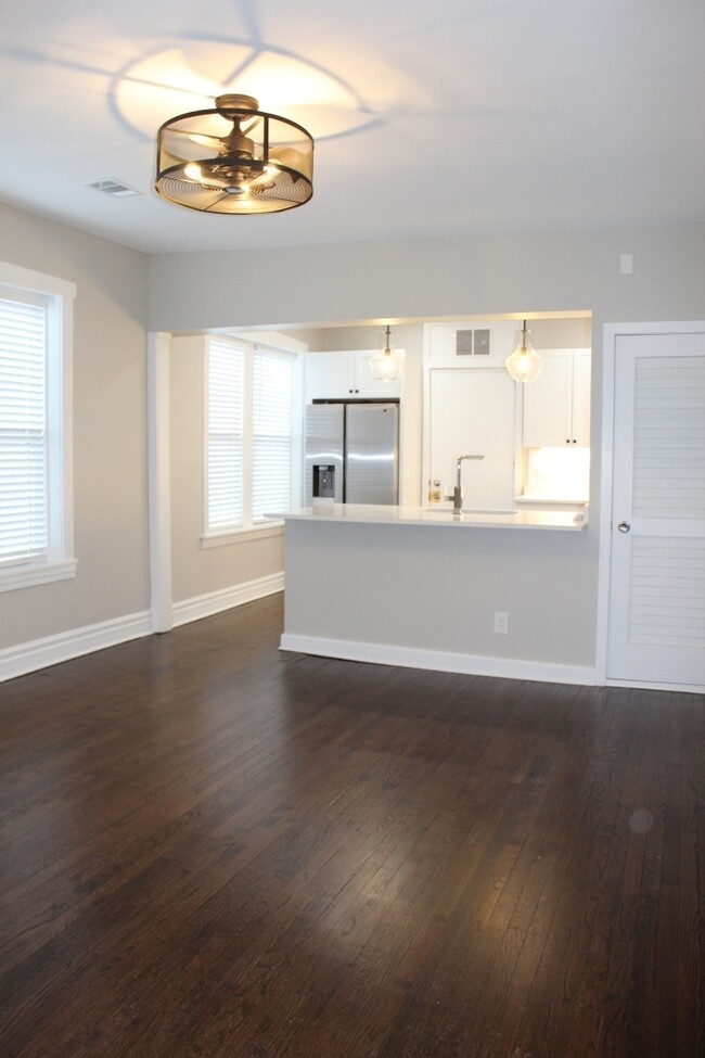 5026 N Winthrop Ave-Unit -2N in Chicago, IL - Building Photo - Building Photo