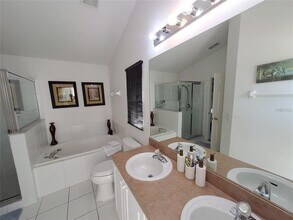 213 High Point Dr in Davenport, FL - Building Photo - Building Photo