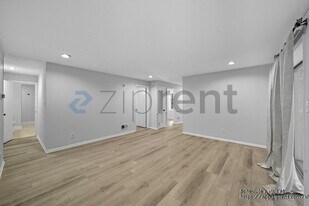 792 Marstevan Dr NE in Atlanta, GA - Building Photo
