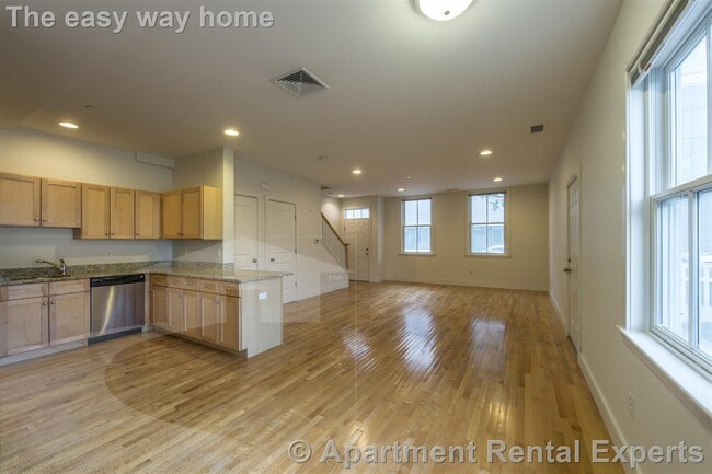110 Second St, Unit #101
