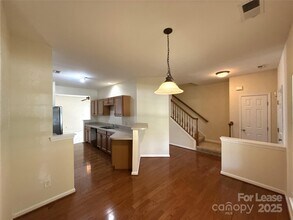 6160 Prosperity Church Rd in Charlotte, NC - Building Photo - Building Photo