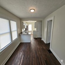 1719 Dawson St in Indianapolis, IN - Foto de edificio - Building Photo