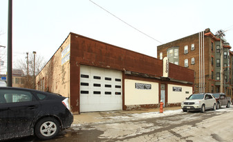 Cleveland Compound Student Housing in Cleveland, OH - Building Photo