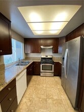 20130 Village Green Dr in Lakewood, CA - Building Photo - Building Photo