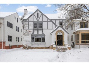 4304 Beard Ave S in Minneapolis, MN - Building Photo - Building Photo