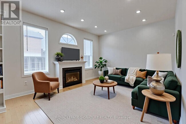 property at 39 Hermitage Blvd