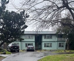 85 Mina Ave in Red Bluff, CA - Building Photo