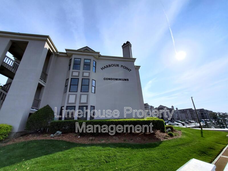 405 Harbour Point in Virginia Beach, VA - Foto de edificio