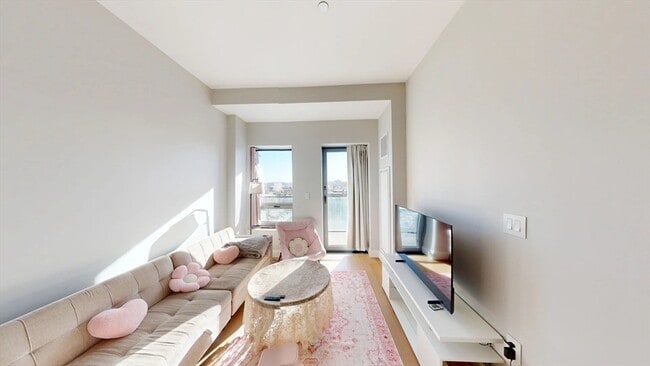 100 Shawmut Ave in Boston, MA - Building Photo - Building Photo