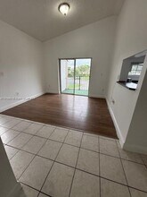 1971 NW 96th Terrace in Pembroke Pines, FL - Building Photo - Building Photo