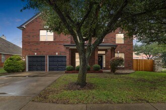 701 Stansted Manor Dr in Pflugerville, TX - Building Photo - Building Photo