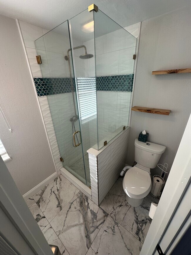 property at 3114 Dupont St S