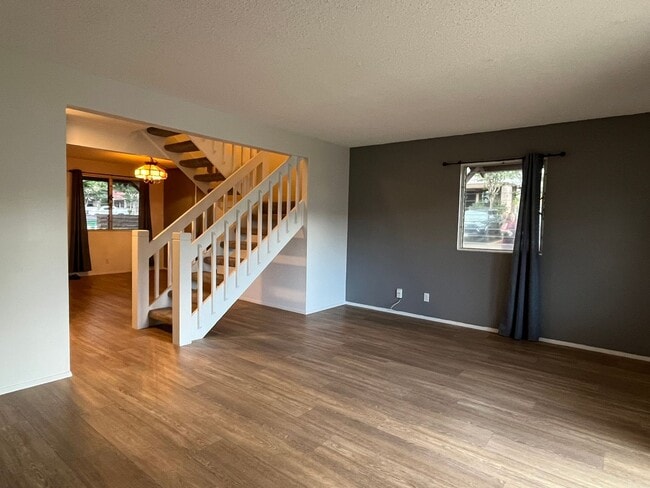 property at 94-1440-1440 Lanikuhana Ave