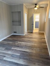 1033 Wilkinson Ave in Alton, IL - Building Photo - Building Photo