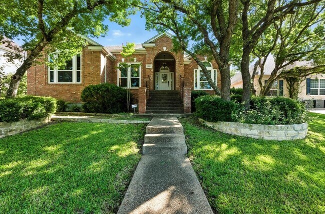 property at 9281 Scenic Bluff Dr