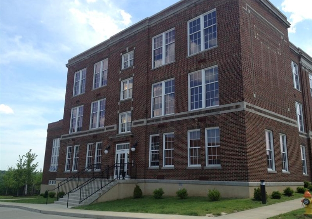 DeSoto Central Apartments in Desoto, MO - Building Photo