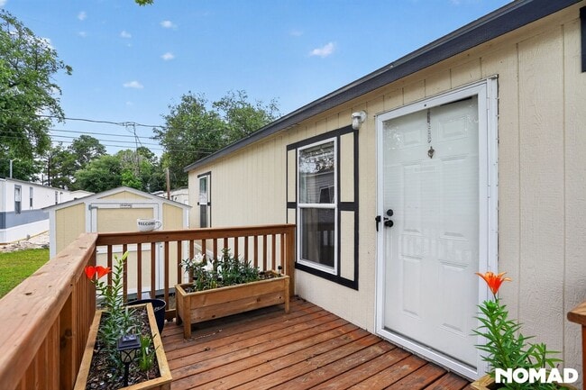 property at 4206 Pine Ln