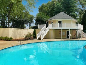 1709 Augusta Dr in Marietta, GA - Building Photo - Building Photo
