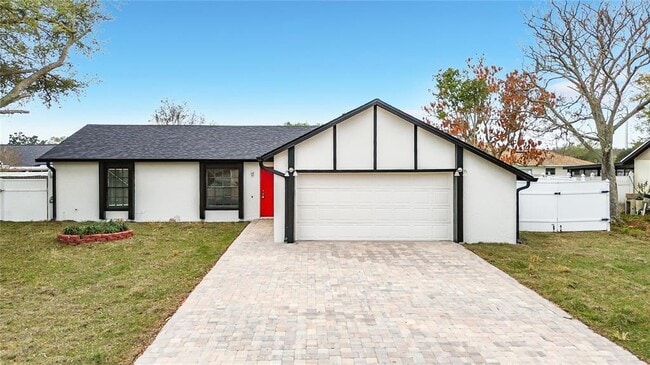 property at 115 Lindenwood Ln