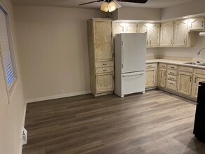 832 Hamilton St in Sterling, CO - Foto de edificio - Building Photo