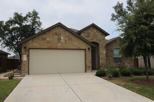 420 Callahan Ln in Leander, TX - Building Photo