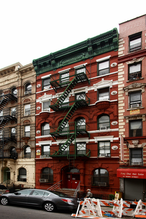 43 Henry St in New York, NY - Building Photo