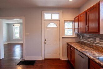 612 Lavina St in Fort Wayne, IN - Building Photo - Building Photo