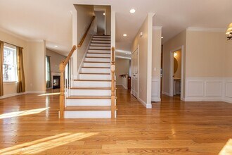 8 Summer Hill Cir in Arlington, MA - Building Photo - Building Photo