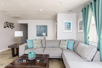 5225 N 83rd Pl in Scottsdale, AZ - Building Photo - Building Photo