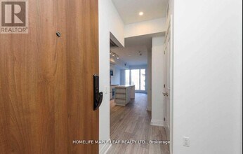 21 Park St E in Mississauga, ON - Building Photo - Building Photo