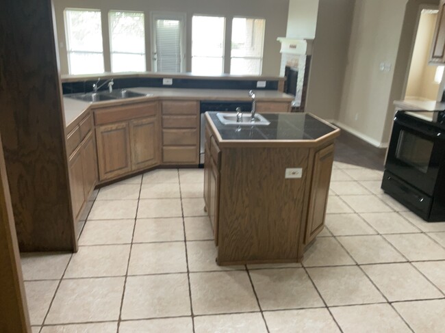 9830 East 119th Pl S in Bixby, OK - Building Photo - Building Photo