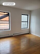 295 Broadway in Brooklyn, NY - Building Photo