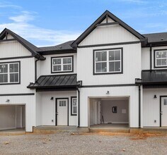 166 Sango Dr in Clarksville, TN - Building Photo - Building Photo
