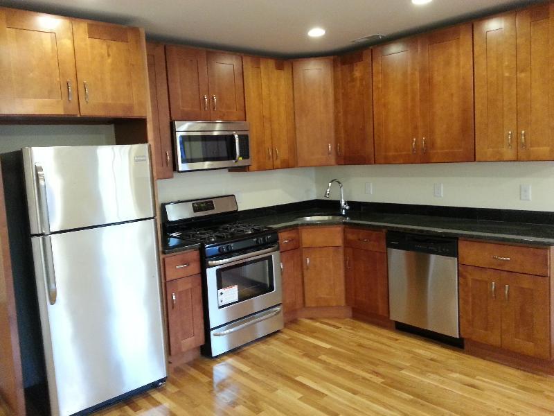 84 Linden St, Unit 2 in Boston, MA - Building Photo