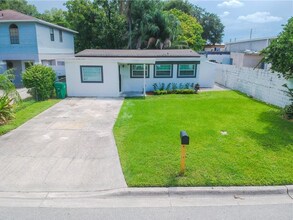 110 Charlotte St in Winter Garden, FL - Building Photo - Building Photo