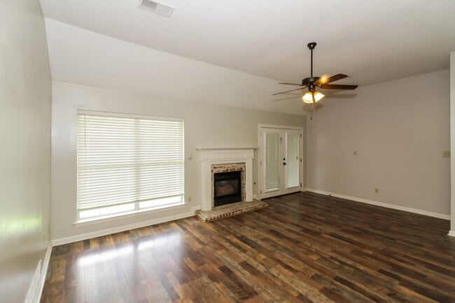1676 Sandpiper Cove N in Hernando, MS - Building Photo - Building Photo