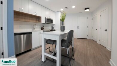 1215 N Fayette St in Alexandria, VA - Foto de edificio - Building Photo