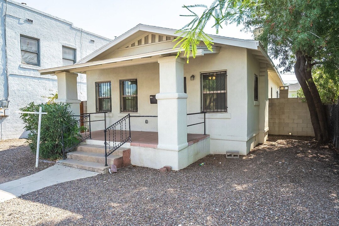 436 N Euclid Ave in Tucson, AZ - Building Photo