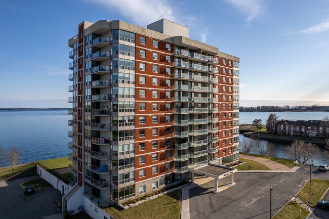 Richardson Wharf in Kingston, ON - Building Photo - Building Photo