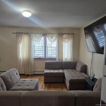 238-12 148th Dr in Queens, NY - Building Photo - Building Photo