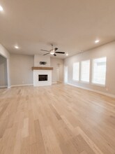 9209 NW 84th Terrace in Yukon, OK - Building Photo - Building Photo