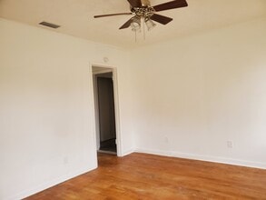 905 Ethan Allen St in Jacksonville, FL - Building Photo - Building Photo