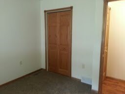 815 7th Ave NW in Minot, ND - Foto de edificio - Building Photo