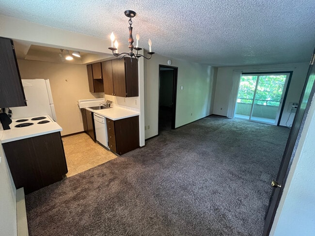 1104 S Jefferson St in Spokane, WA - Building Photo - Building Photo